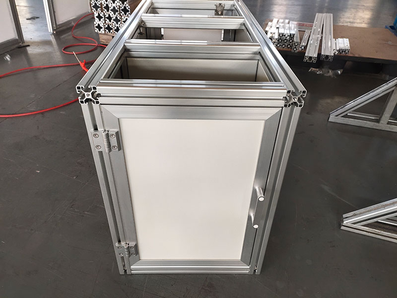 鋁型材機柜